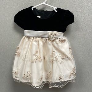 Cinderella Black Velvet and Cream Dress Sz 12m